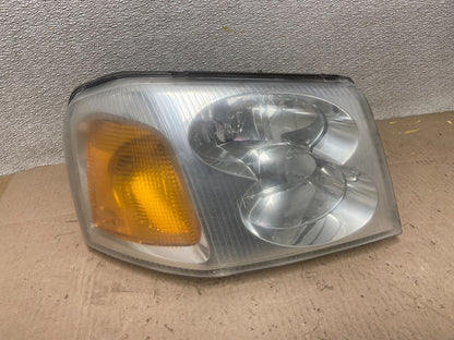 2002 to 2009 Gmc Envoy Right Passenger RH Side Headlight Halogen AA0567 DW0