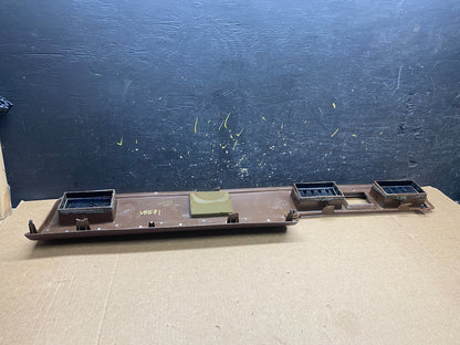 1988 - 1991 Mercury Marquis Center Console Air Vent Molding Bezel Trim x6571 DG5