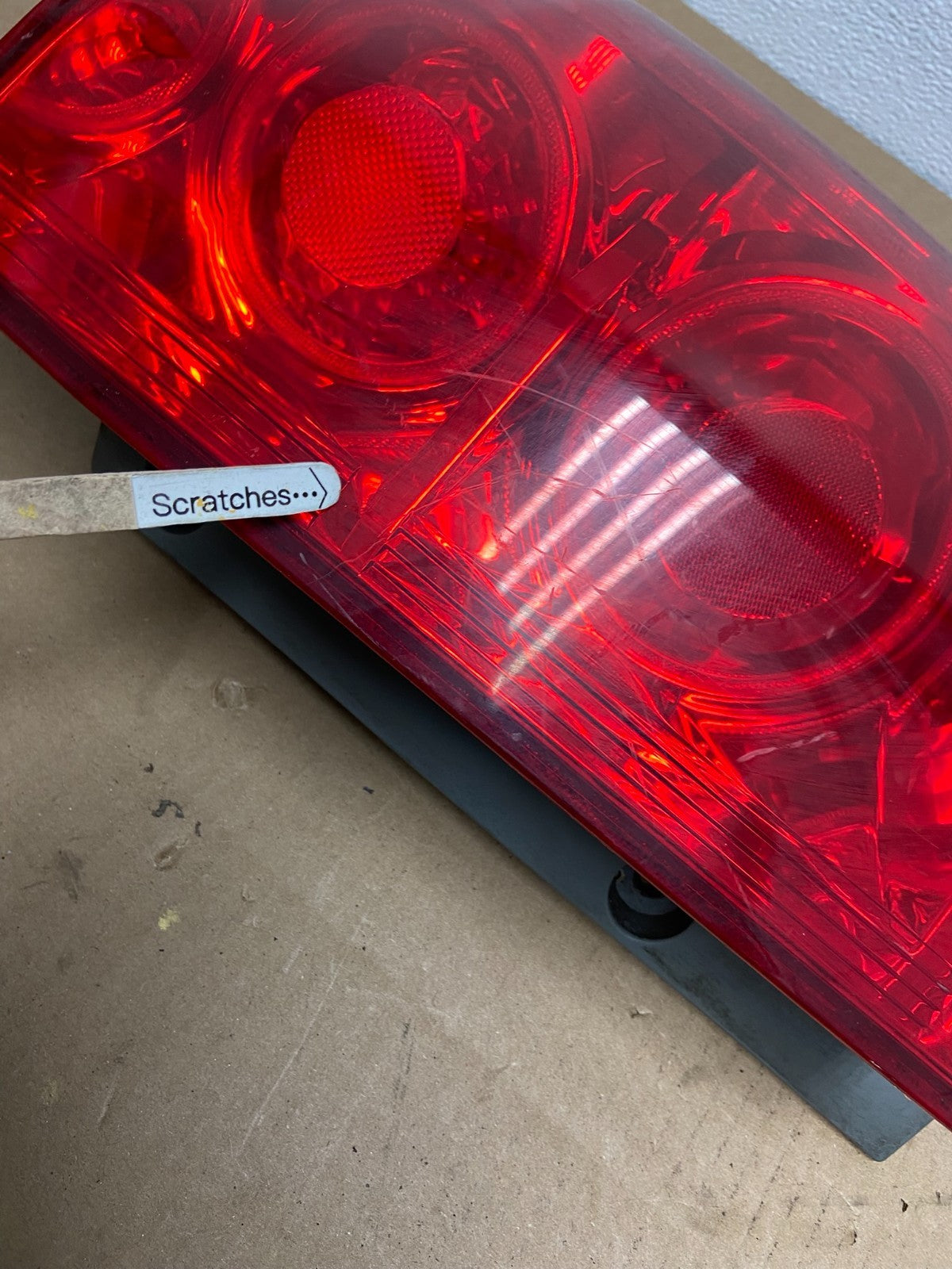 2003 2004 2005 Honda Pilot Right Passenger RH Side Tail Light Oem AB6420 DW3