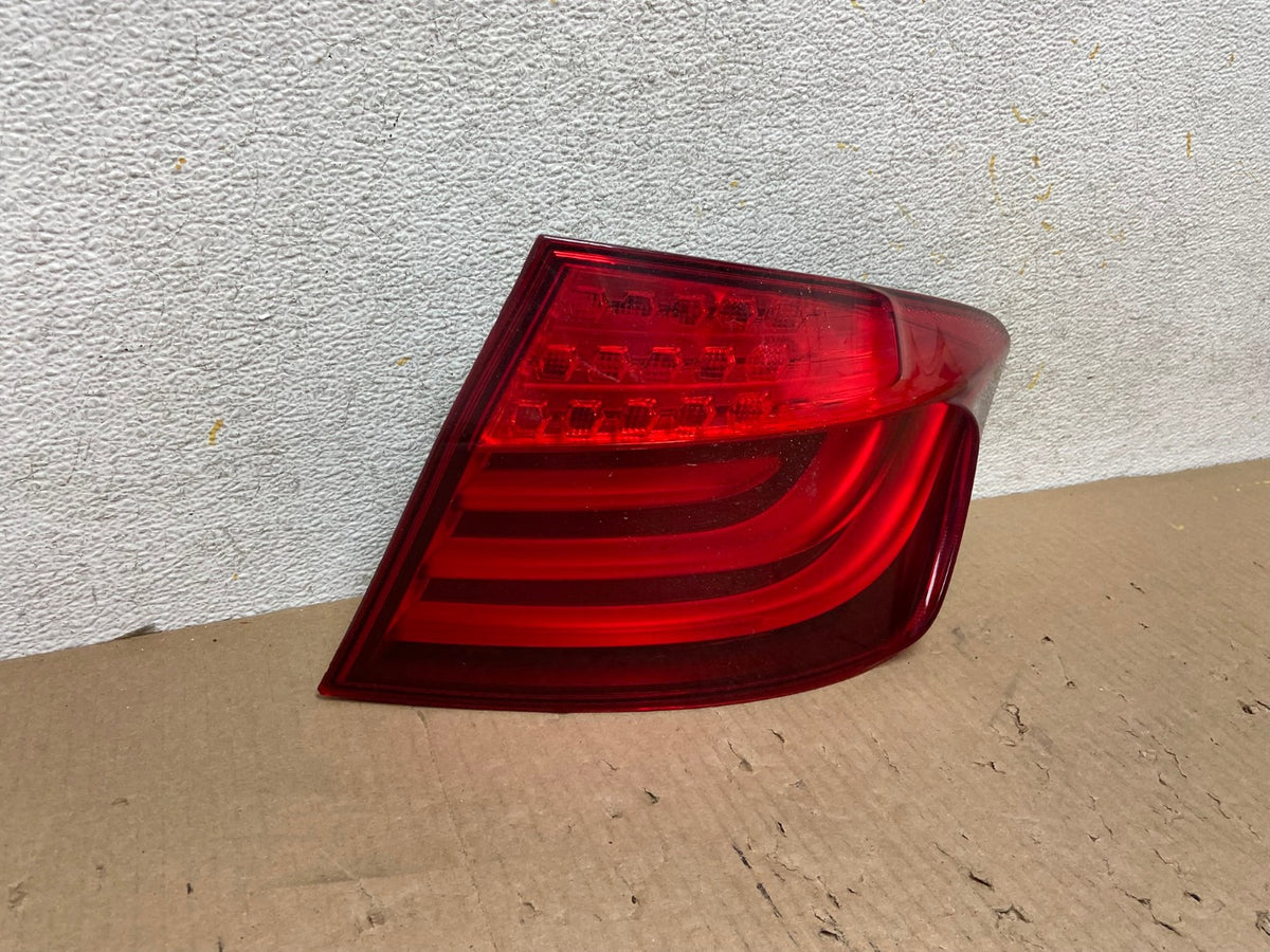 2011 2012 2013 BMW 5 Series F10 Right Passenger Rh Side Tail Light AH5917 LK1