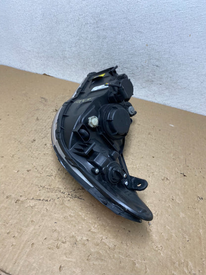 2007 2008 2009 2010 Hyundai Elantra Right Passenger Side Headlight TYC AF8209 DW6