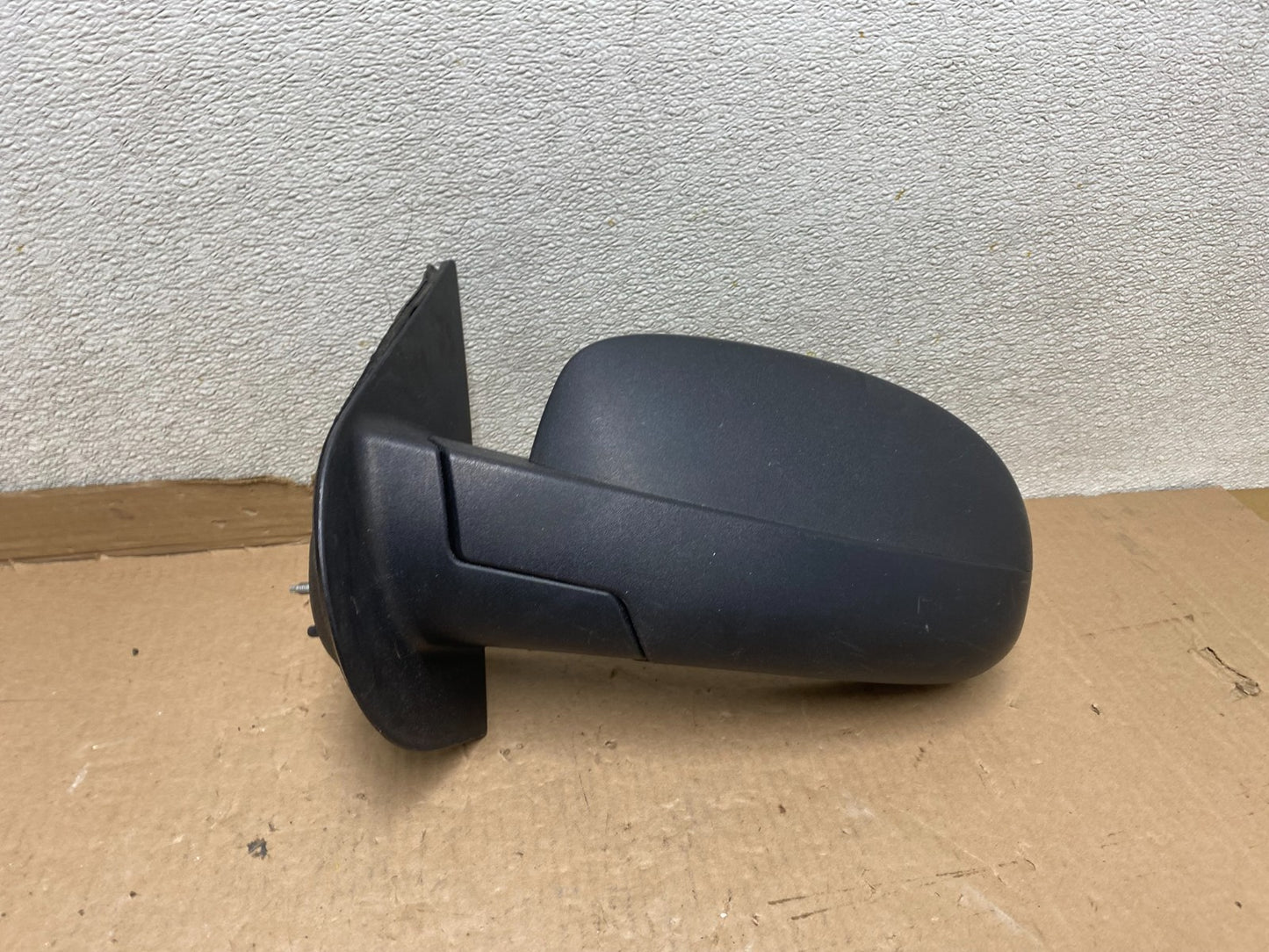 2007 to 2014 GMC Sierra Left Driver Side View Door Mirror U8450 DG0