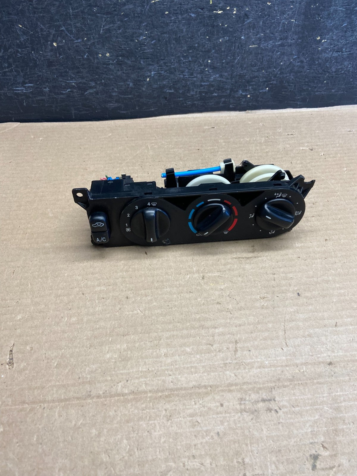 1998-2001 Mercedes ML320 AC Temp Heater Climate Control ah1488 DG0