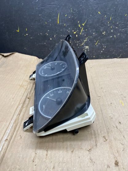2010 2011 2012 Land Rover Range Rover Speedometer Cluster Gauge Oem X5808 DG3