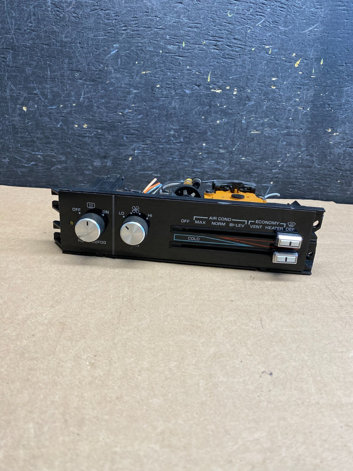 1989 1990 1991 Buick Century Climate Temperature Control Panel AI2983 DG0