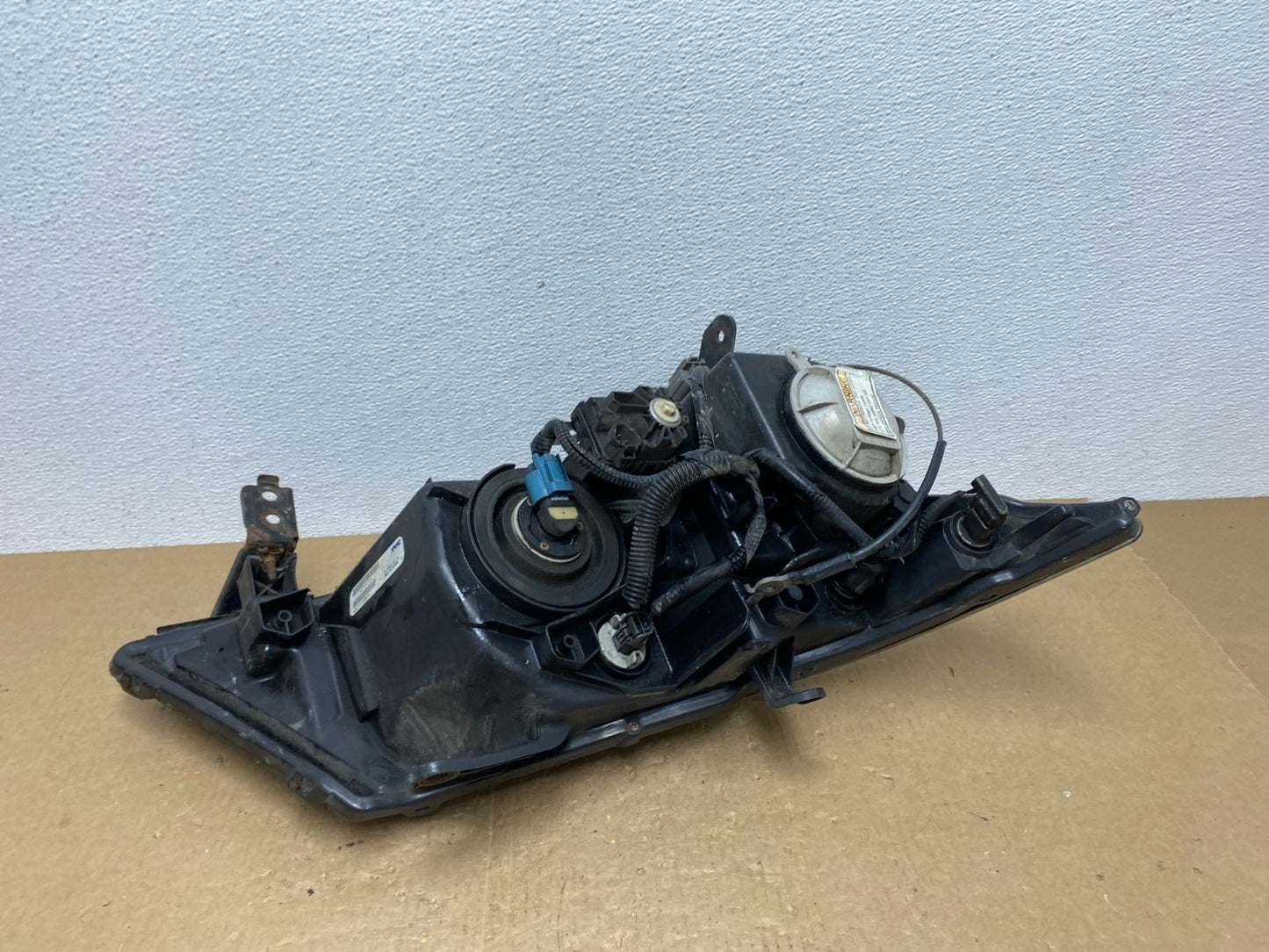 2007 2008 2009 Acura MDX Headlight Xenon HID Left Driver Lh Side TYC AC1351 DW7