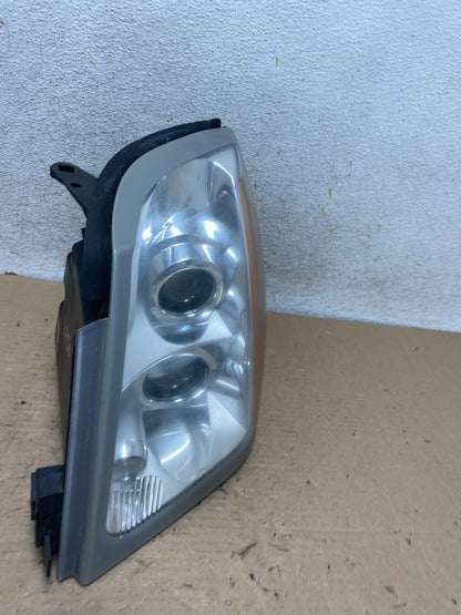 2004 to 2009 Cadillac SRX Left Driver Side Halogen Headlight AI0996 DW2
