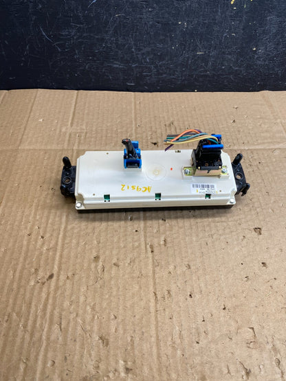 1999 to 2002 Chevrolet Silverado HVAC Heater Climate Control Module AC9512 DG3