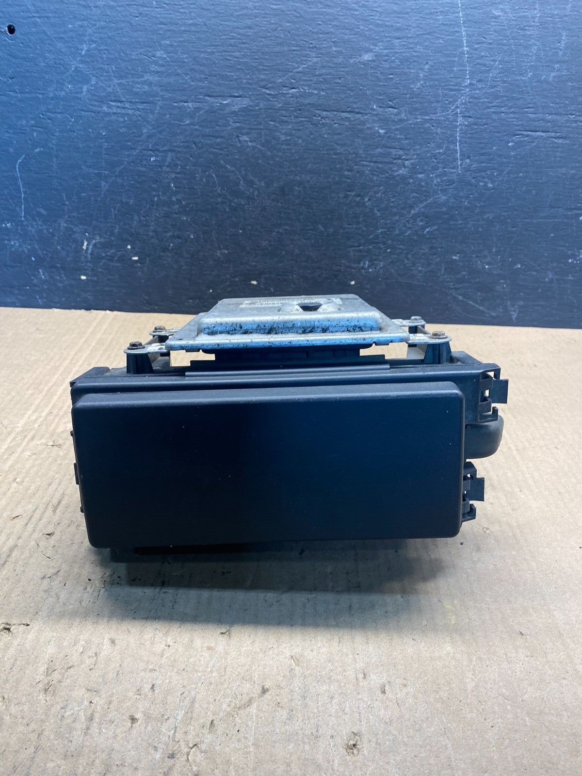2005 Jeep Grand Cherokee Commander Fuse Box BCM Body Control Module AE64105