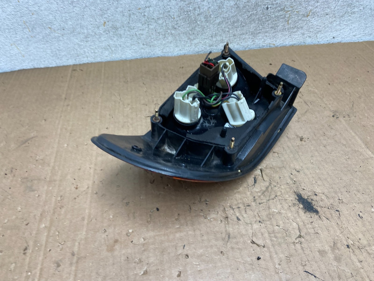 1993 - 1996 Ford Escort Left Driver LH Side Tail Light AI9159 LK4