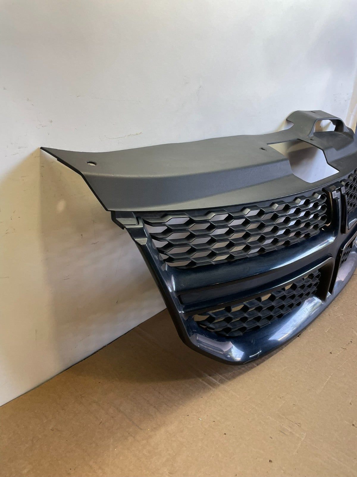 2011 to 2018 Dodge Journey Front Upper Chrome Grill Grille AH0372 DG2