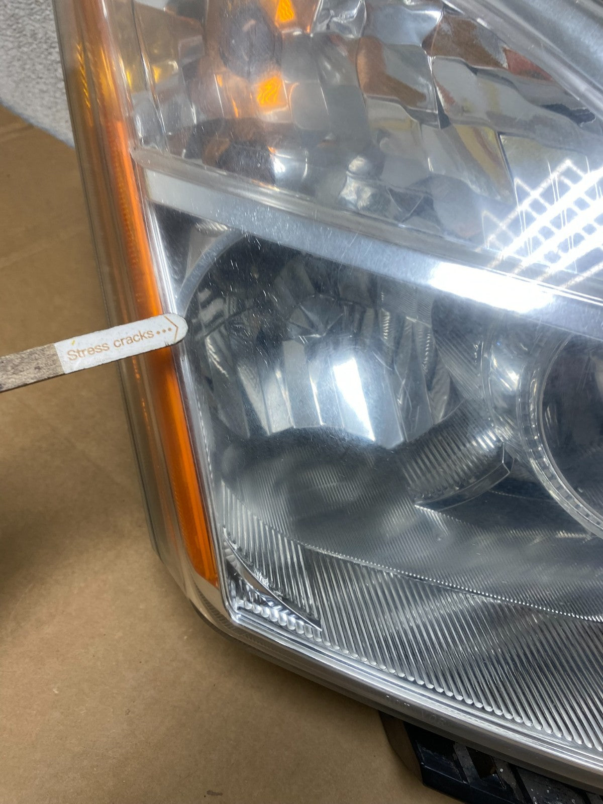 2009-2013 Nissan Rogue Left+Right Side Set Halogen Headlights OEM V4475 DW9