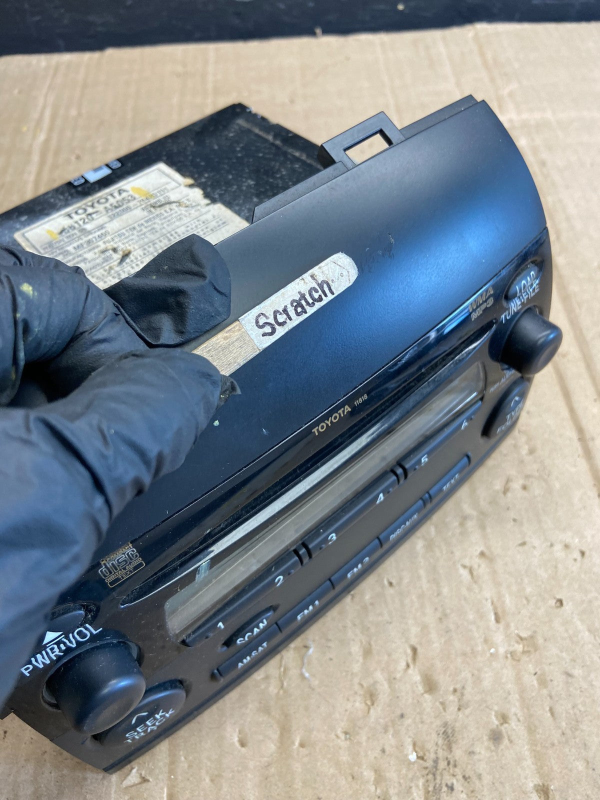 2004 to 2010 Toyota Sienna AM FM CD WMA Mp3 Radio Receiver ae1724 DG3