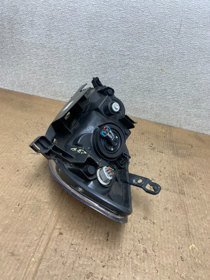 2005 to 2008 Toyota Corolla Right Passenger RH side Headlight AA8234 DW7