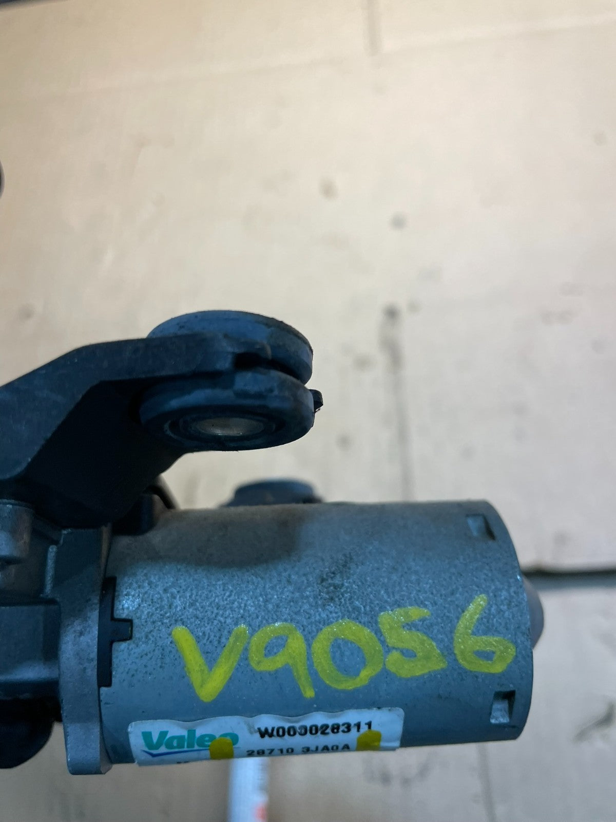 2004-2010 Infiniti QX60 Rear Liftgate Back Window Wiper Motor OEM v9056 DG7