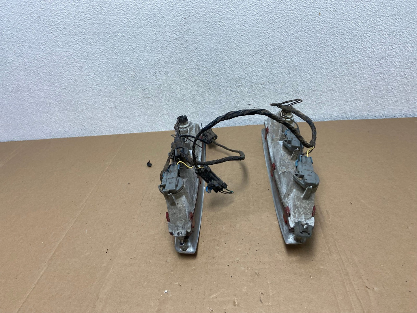 1994 to 1999 Cadillac Deville Left+Right Side Tail lights OEM AC5573 LK7