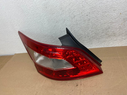 2009 2010 2011 Nissan Maxima Left Driver Lh Side Tail light AE5047 LK1