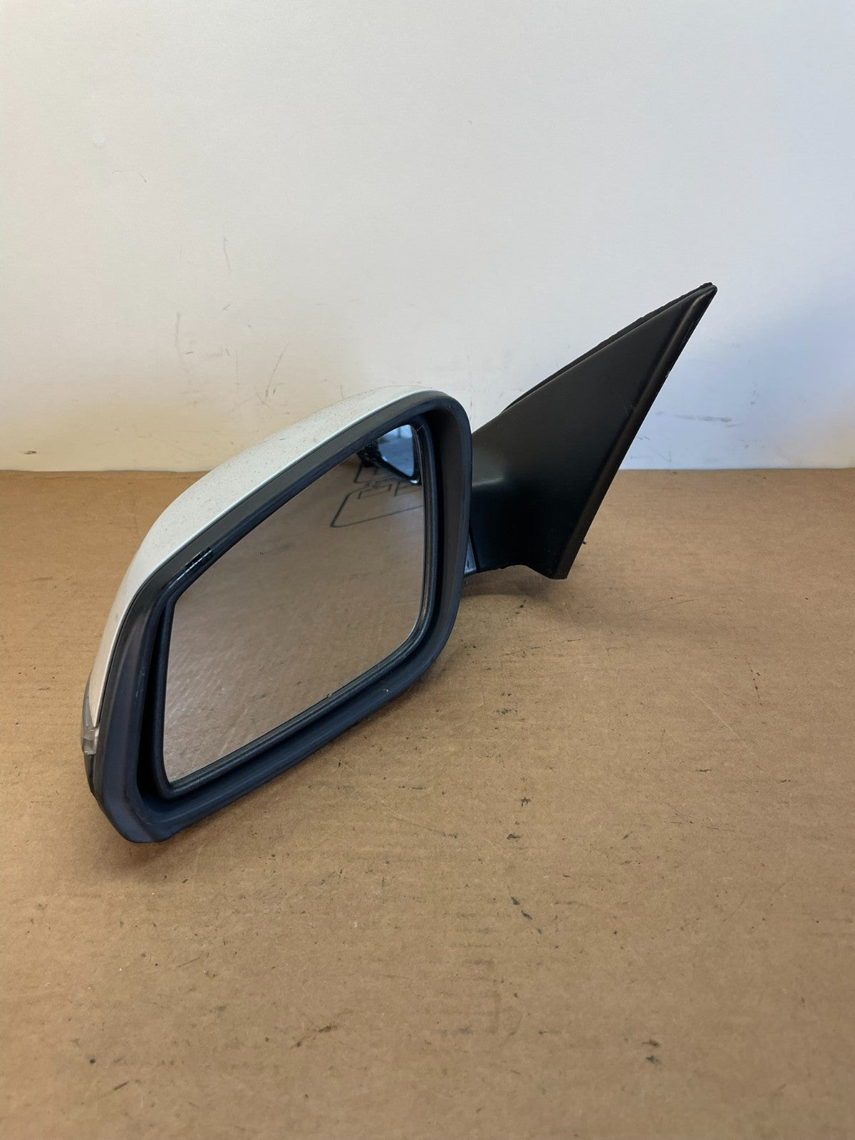 2014-2016 BMW 528i 535i F10 Left Driver LH Door View Mirror AG0693 DW2