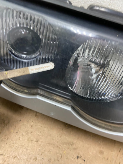 2000-2003 Bmw X5 E53 Headlight Right Passenger Rh Side Xenon HID OEM X9058 DW5