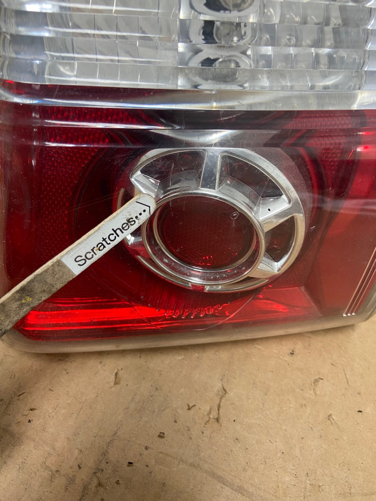 2007 to 2012 GMC Acadia Right Passenger Rh Hatch Tail Light Inner AD2836 LK3