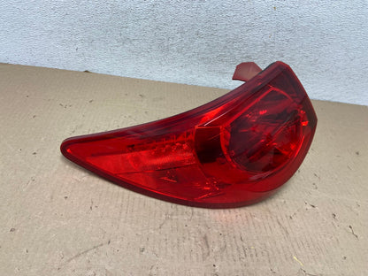 2009 2010 2011 2012 Chevrolet Traverse Left Driver LH Tail Light AG5943 LK2