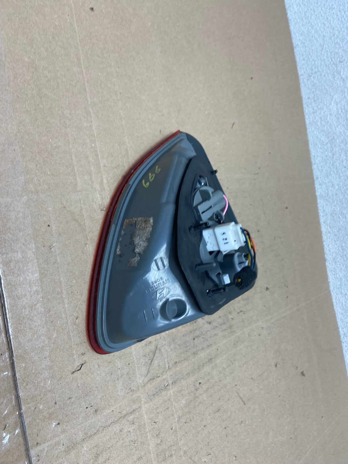 2007 to 2012 Hyundai Veracruz Right Passenger RH Inner Tail Light AE4996 LK5