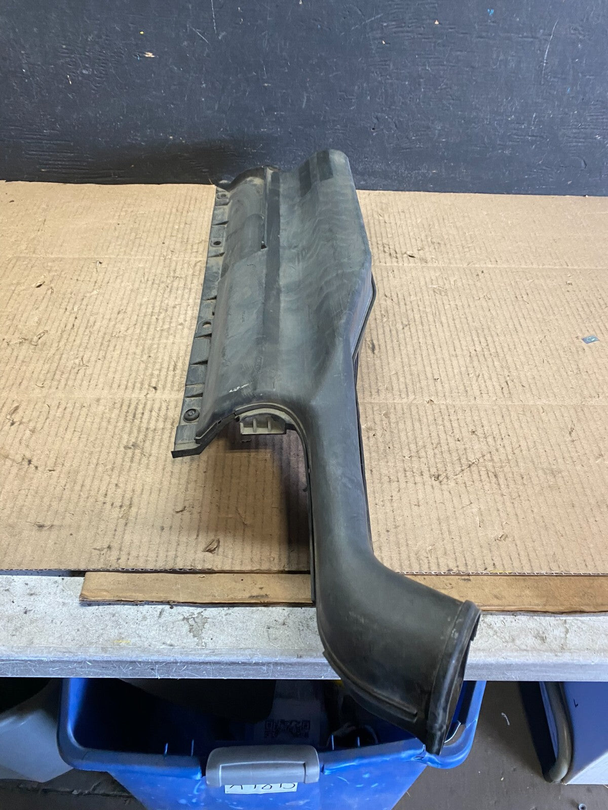 2003 to 2008 Nissan Murano Air Intake Cleaner Duct i3400 DG1 OEM2