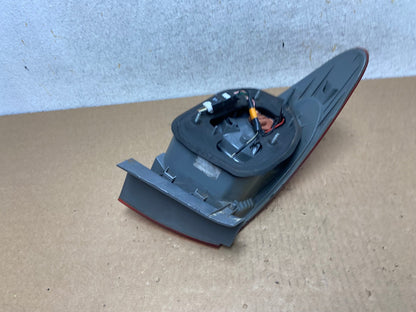 2007 to 2010 Hyundai Elantra Sedan Right Passenger Side Tail Light AI3382 LK3