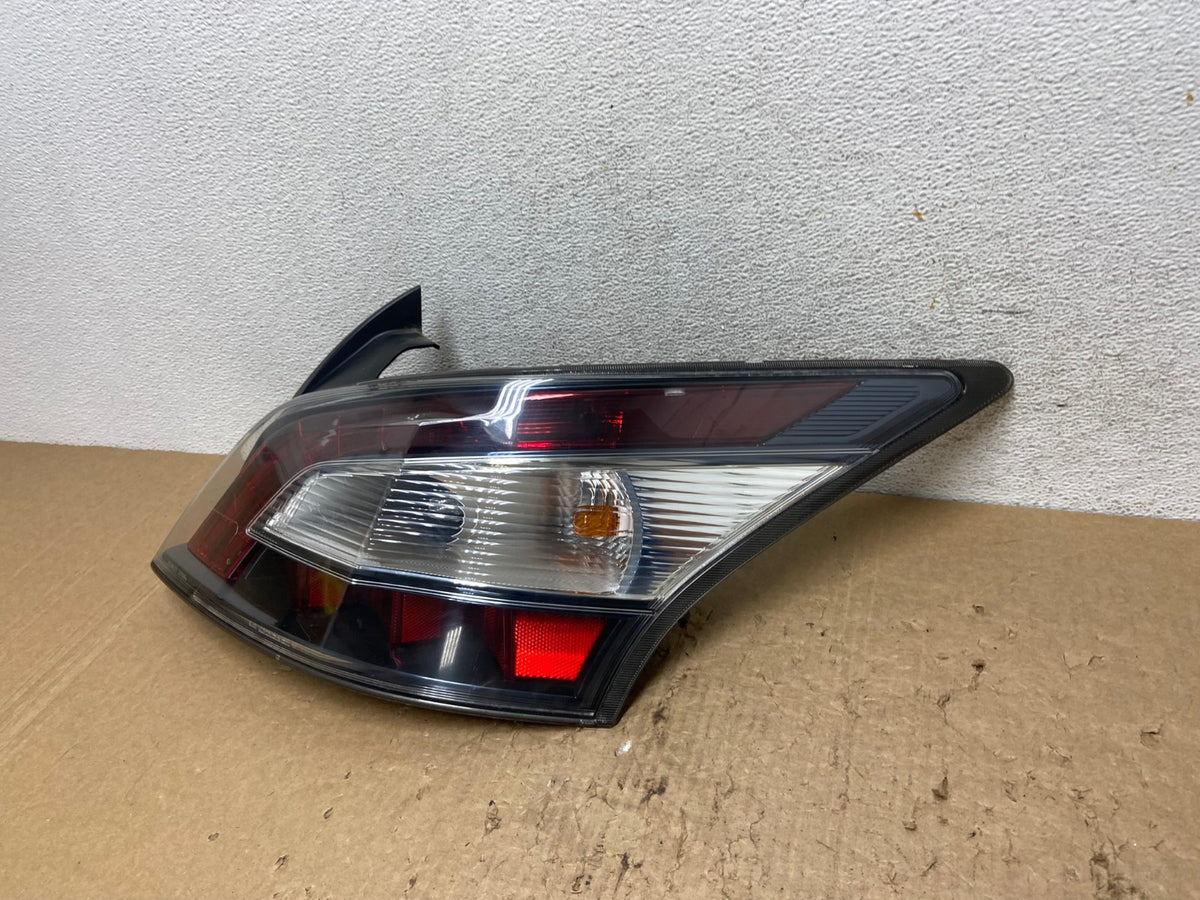 2012 2013 2014 Nissan Maxima Right Passenger Rh Side Tail light AF8349 LK1