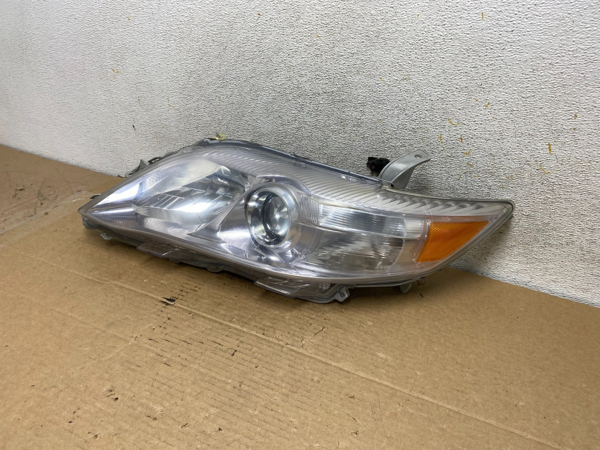 2010 - 2011 Toyota Camry Left Driver LH Halogen Headlight DEPO AH7918 DW2