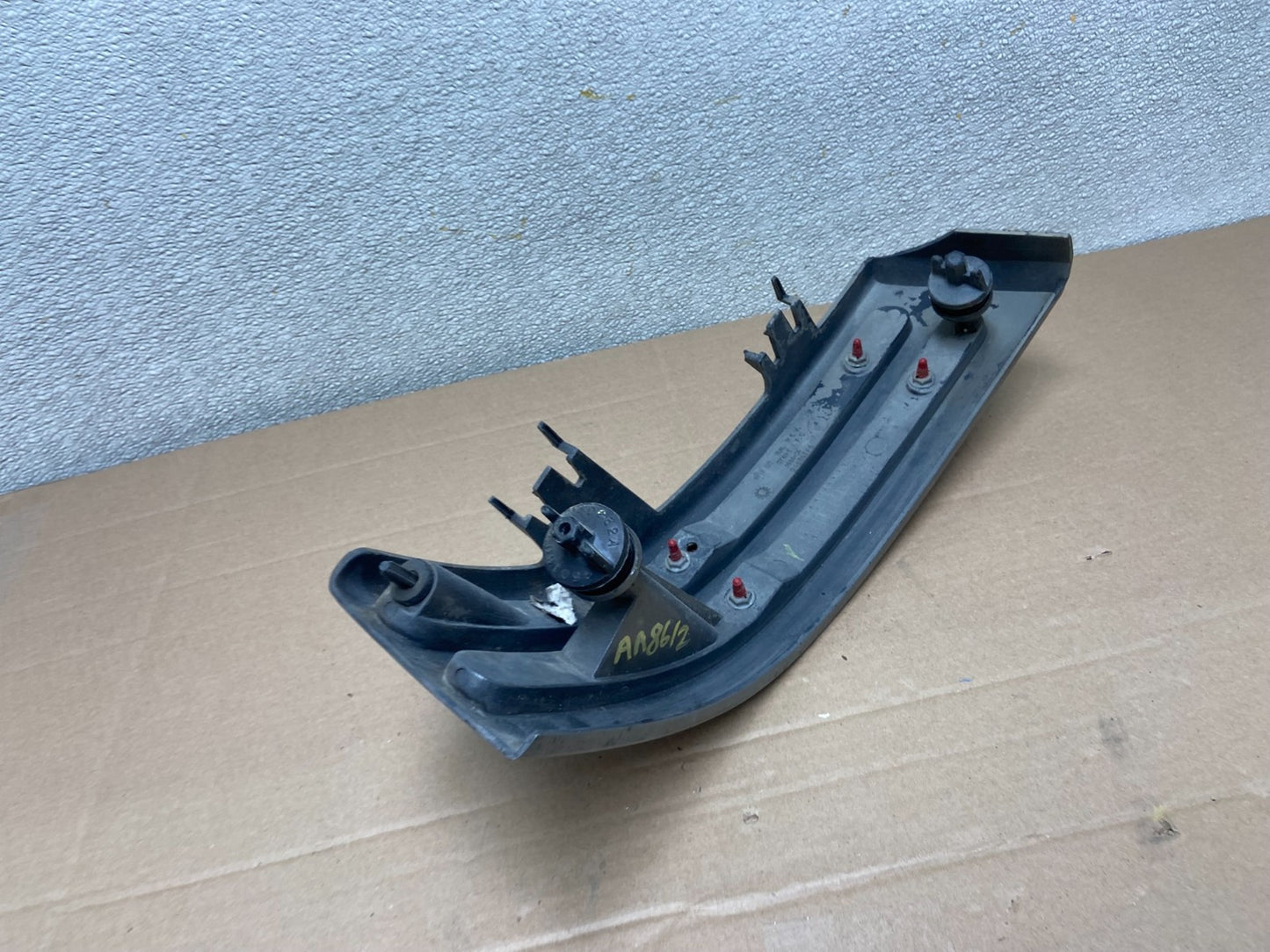 1993-1997 Dodge Intrepid Right Passenger Lower Tail Light Body Filler AA8612 DG7
