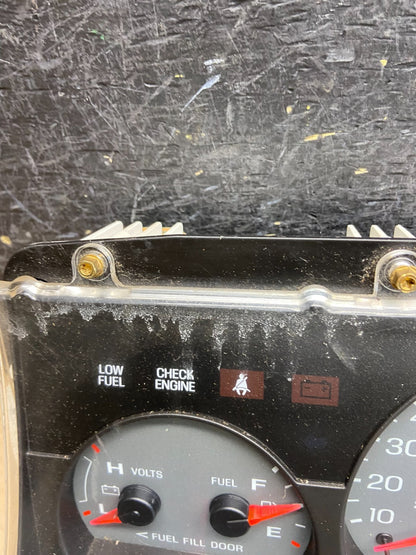 2003 to 2005 Mercury Grand Marquis Speedometer Instrustment Cluster AH3761 DG2
