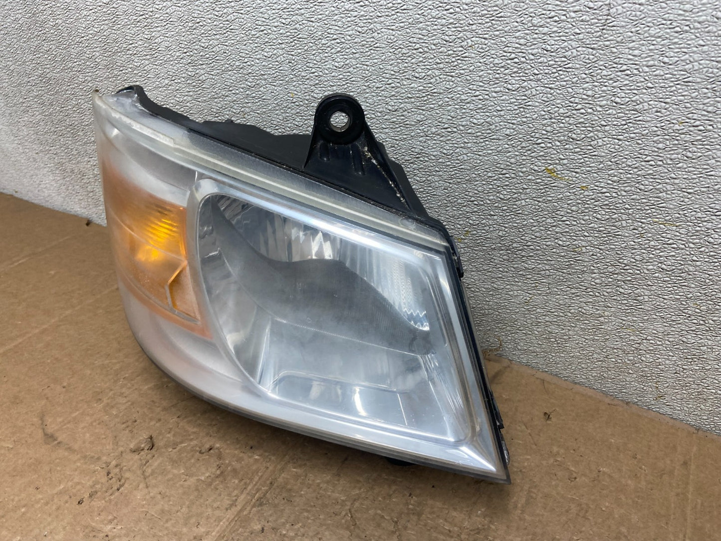 2008 to 2010 Dodge Caravan Right Passenger RH Halogen Headlight AD2468 DW1