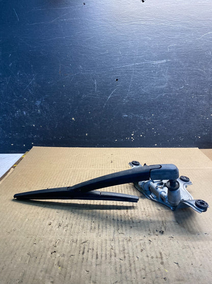 2012 to 2017 Mazda 5 Windshield Rear Wiper Motor z4770 DG3