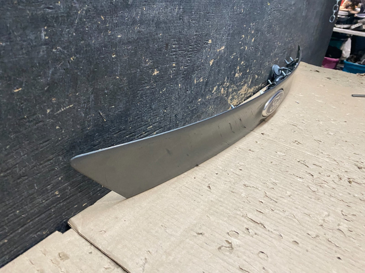 12-14 Ford Focus Sedan Rear Trunk Lid Molding Trim Handle BM51F43404 OEM X81282