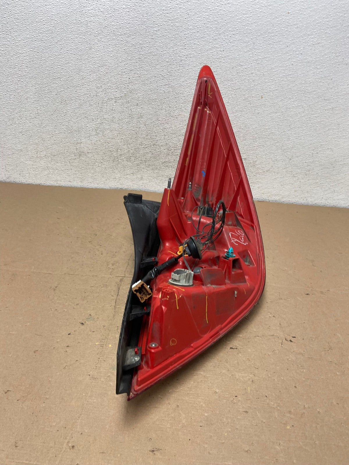 2007 - 2012 Nissan Versa Hatchback Left Driver Side Lh Tail Light AF4857 LK6