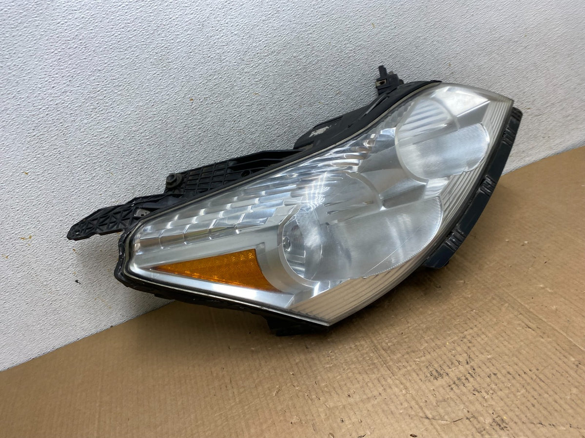 2009 to 2012 Chevrolet Traverse Right Passenger Halogen Headlight AI6561 DW2