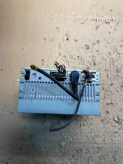 2009 Mitsubishi Eclipse Radio CD Player Unit U1558 PS2