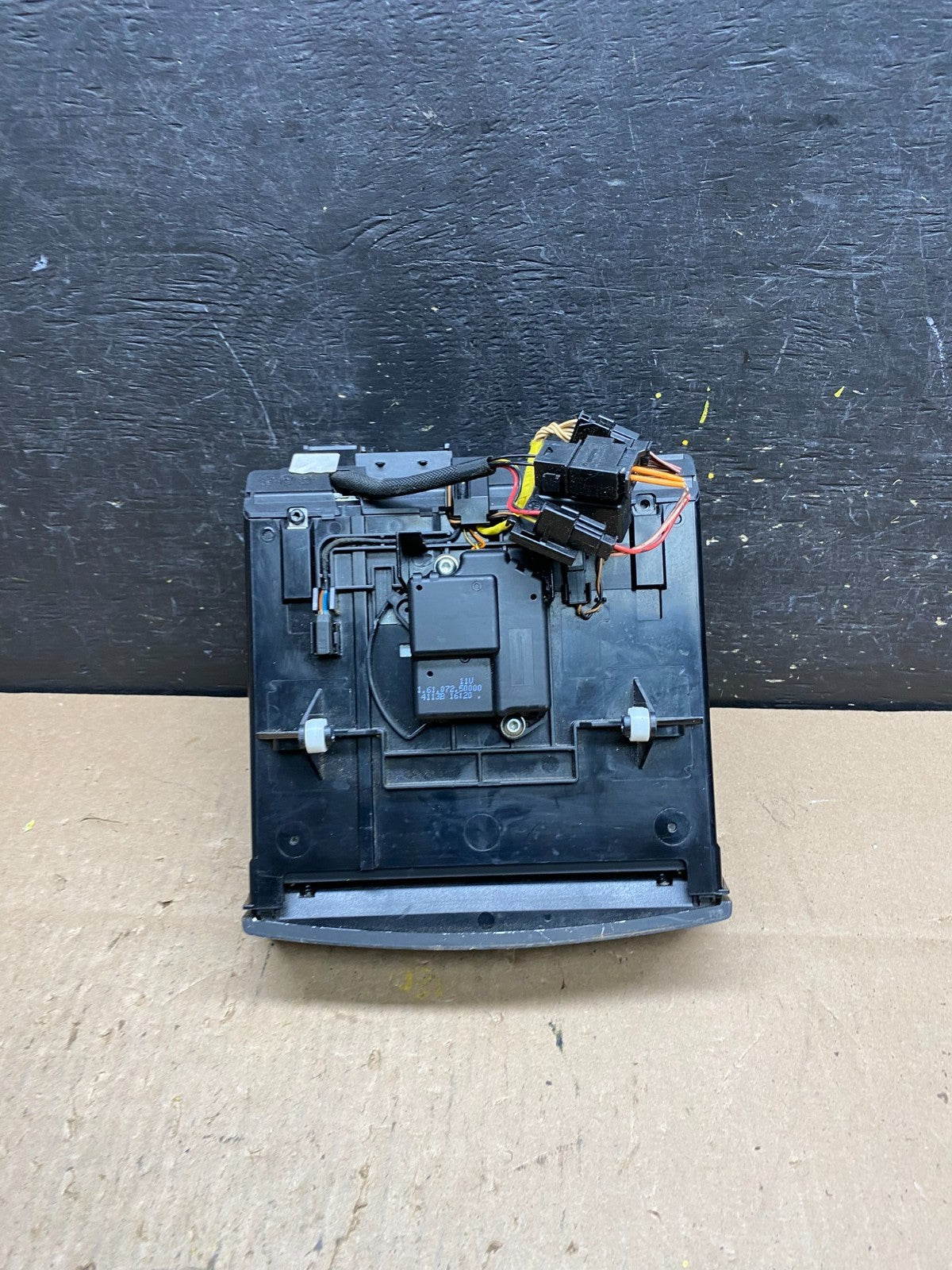 2006-2011 Mercedes W211 E350 E500 Center Console Switch Control Unit T4973 DG5