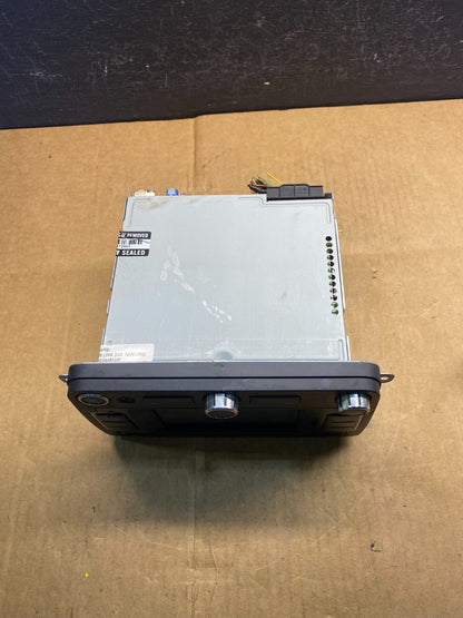 2009 to 2013 Volkswagen Tiguan Radio CD Player Screen Display AD3589 DG4
