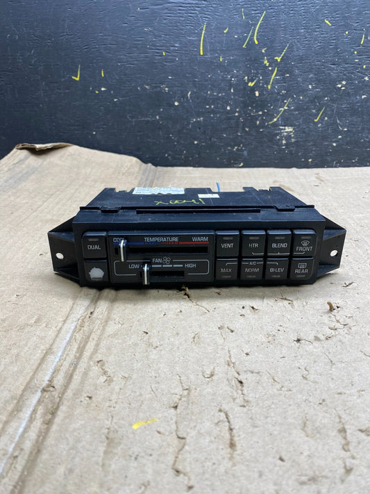 2011 to 2013 Buick Regal Radio AC Heater Temperature Climate Control X6041 DG0