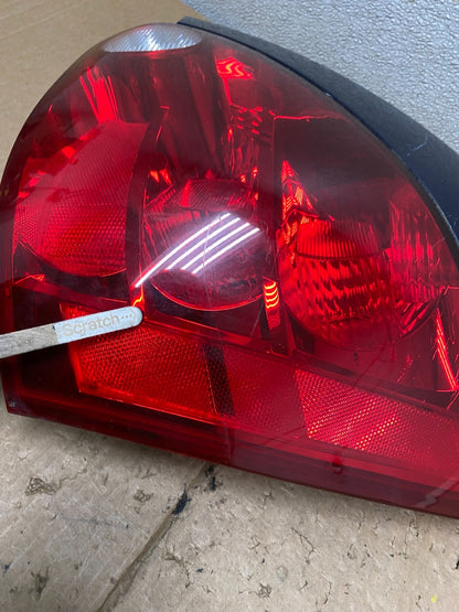 2004 to 2008 Nissan Maxima Right Passenger Tail Light V3121 DW5