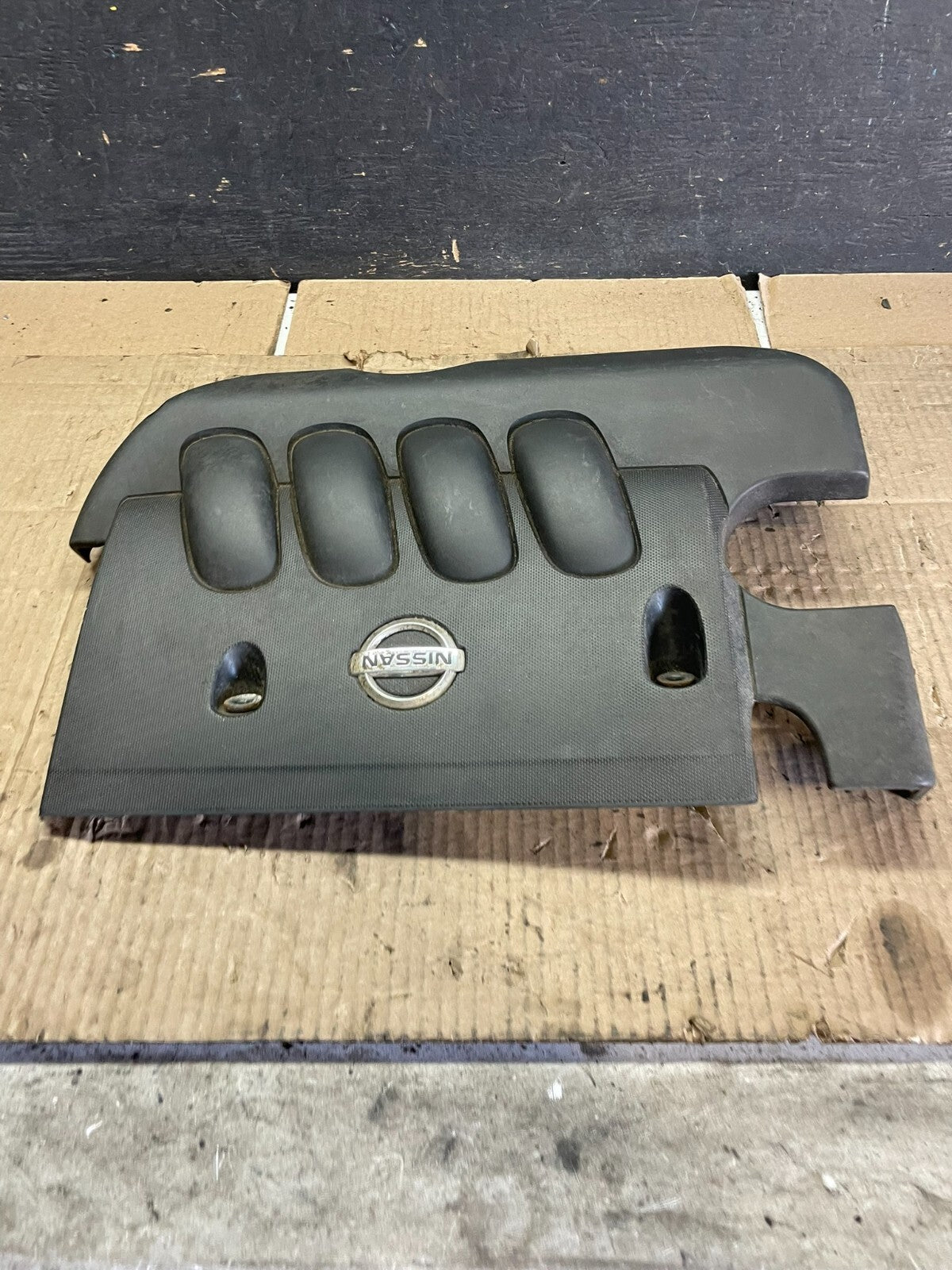 2007 to 2012 Nissan Versa Engine Motor Cover M2696 PS1