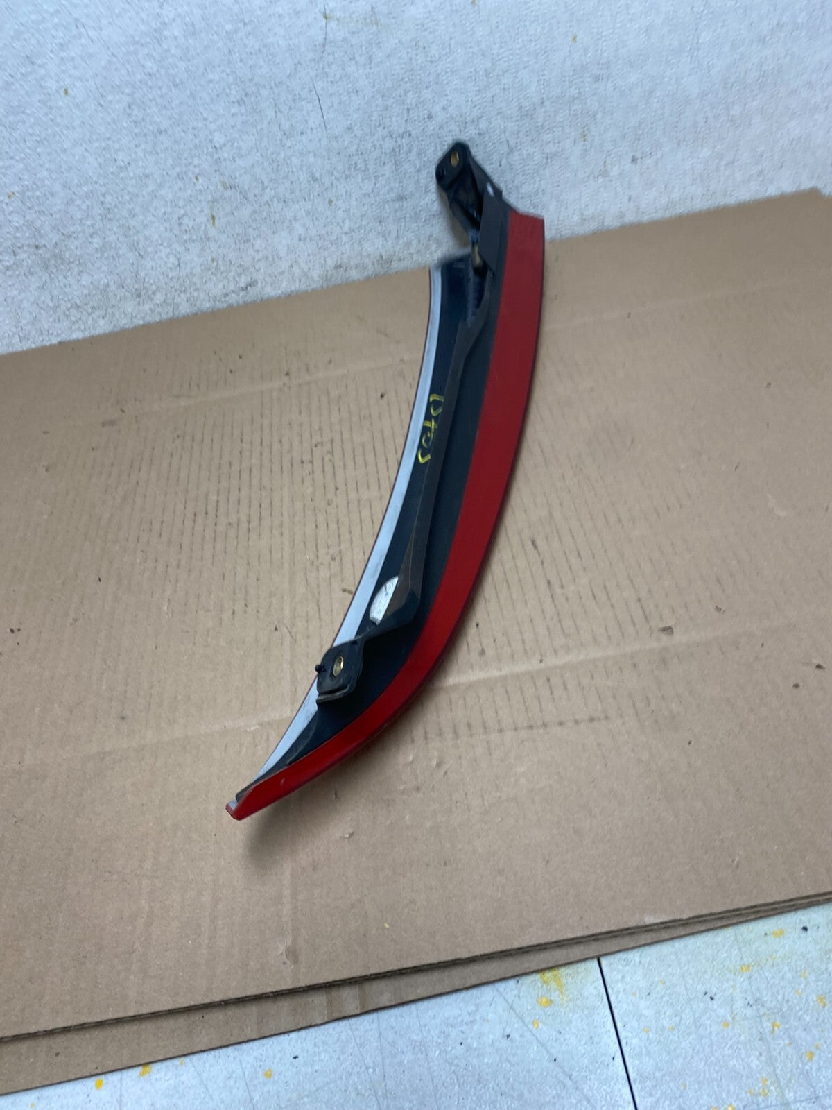 2003 to 2006 Volvo XC90 Left Driver LH Side Upper Tail Light OEM L5763 DW4