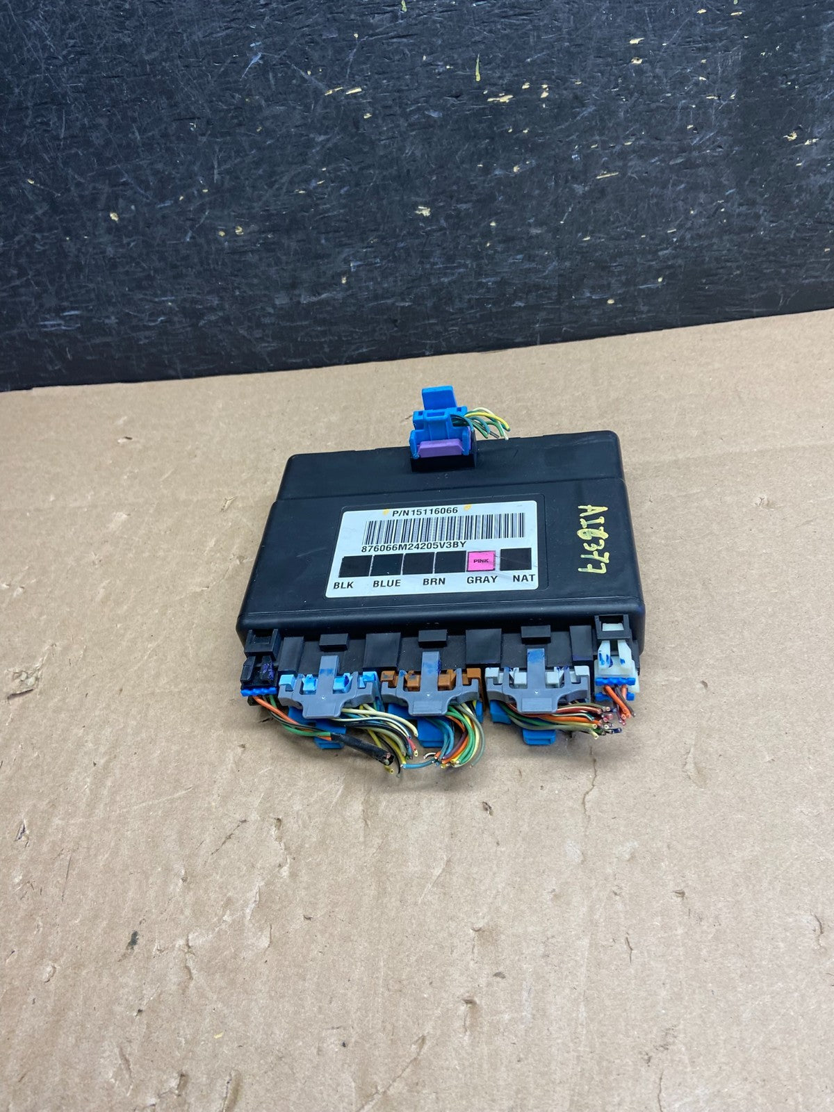 2003 - 2006 Chevrolet Avalanche Silverado Body Control BCM Module AI6377 DG2