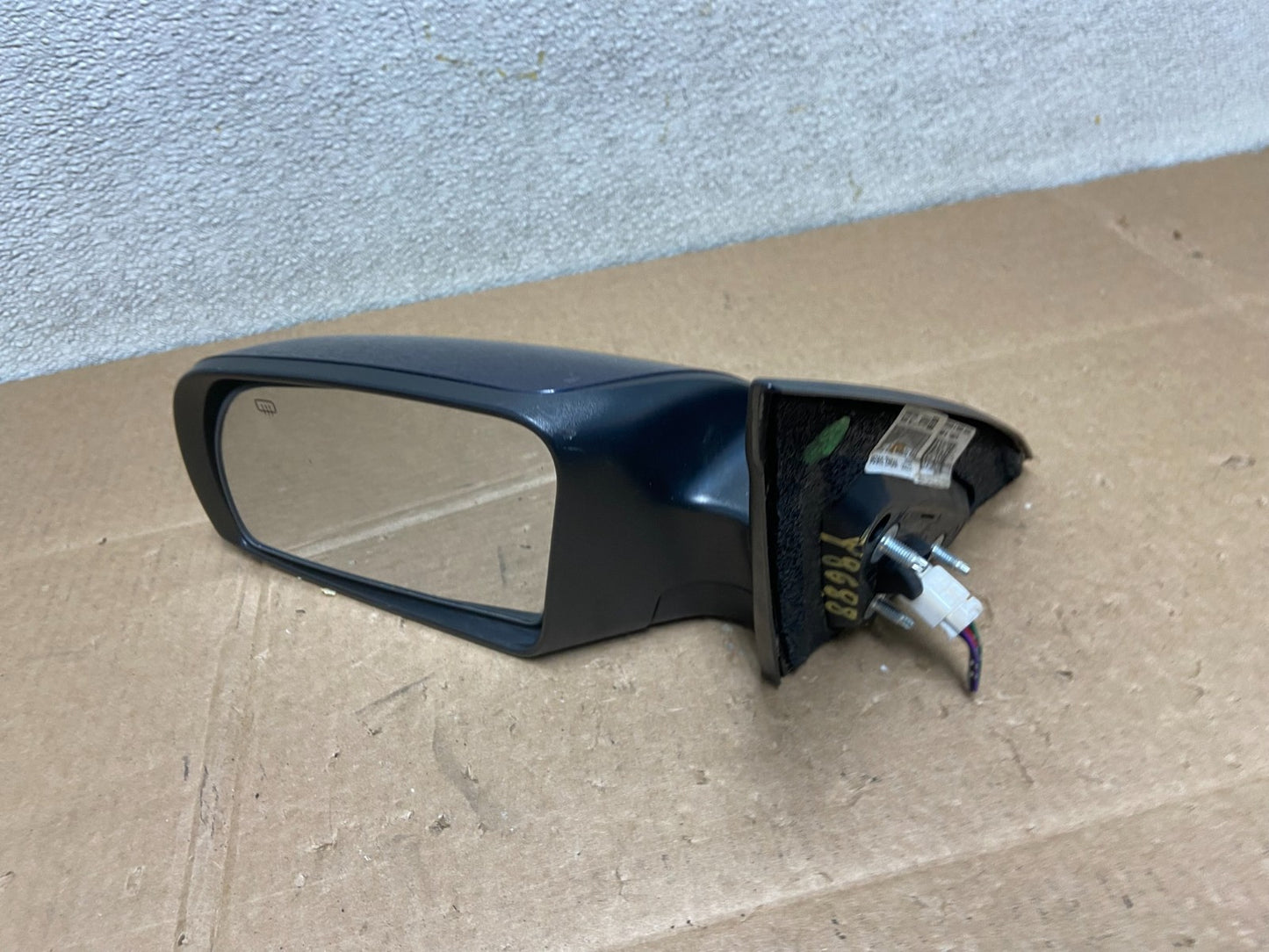 2007 to 2012 Nissan Altima Sedan Left Driver LH View Door  Mirror OEM Y8688 MS4