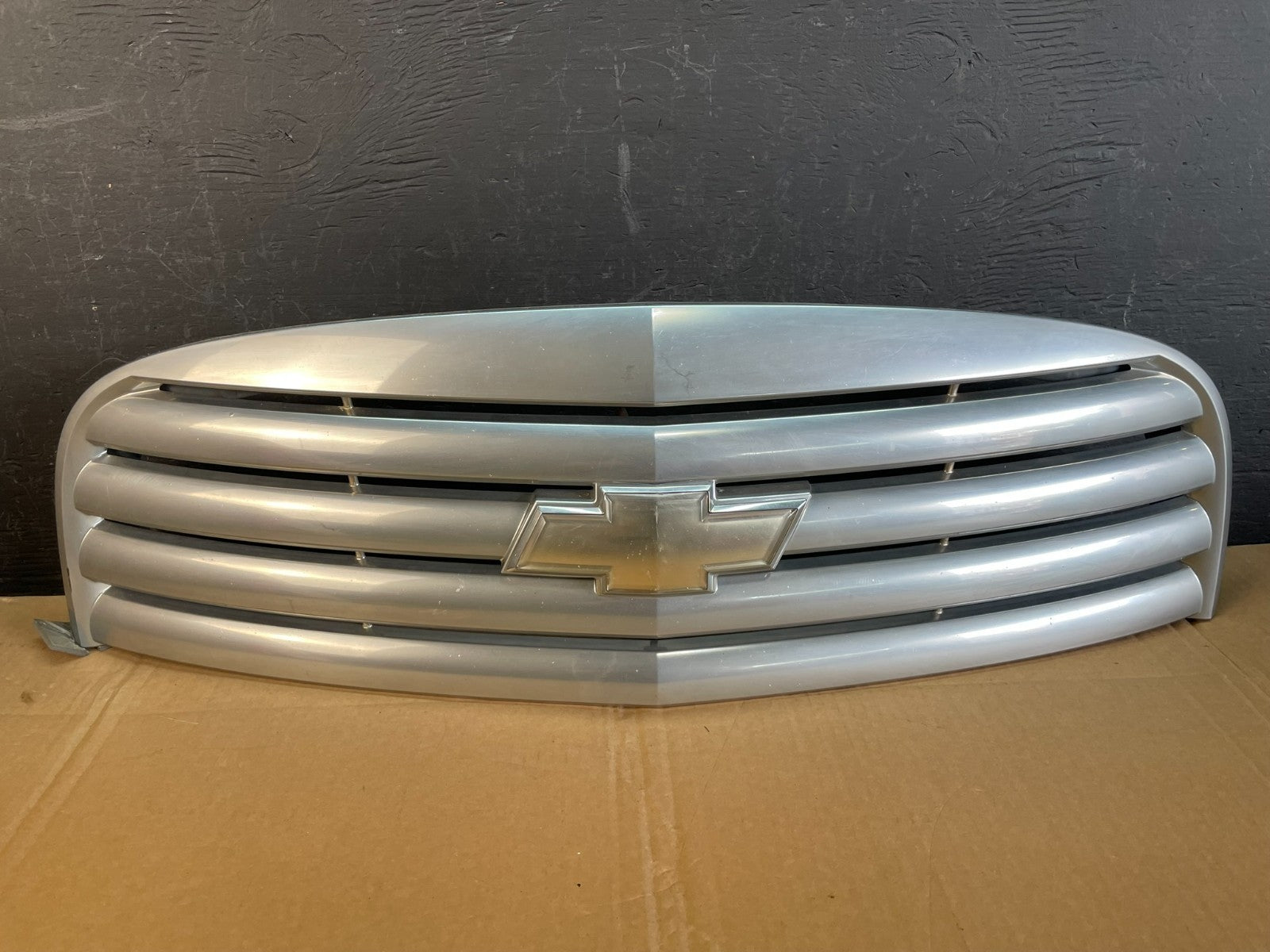 2006 to 2011 Chevrolet HHR Front Upper Grill Grille AC5279 DG0