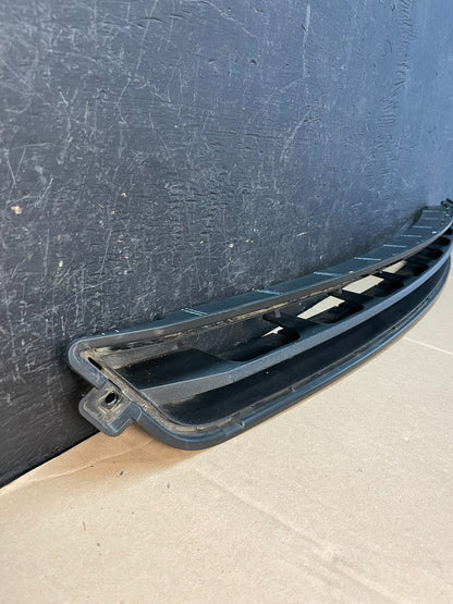 2013 2014 2015 GMC Acadia Front Lower Cover Grill Grille AD8329 DG2