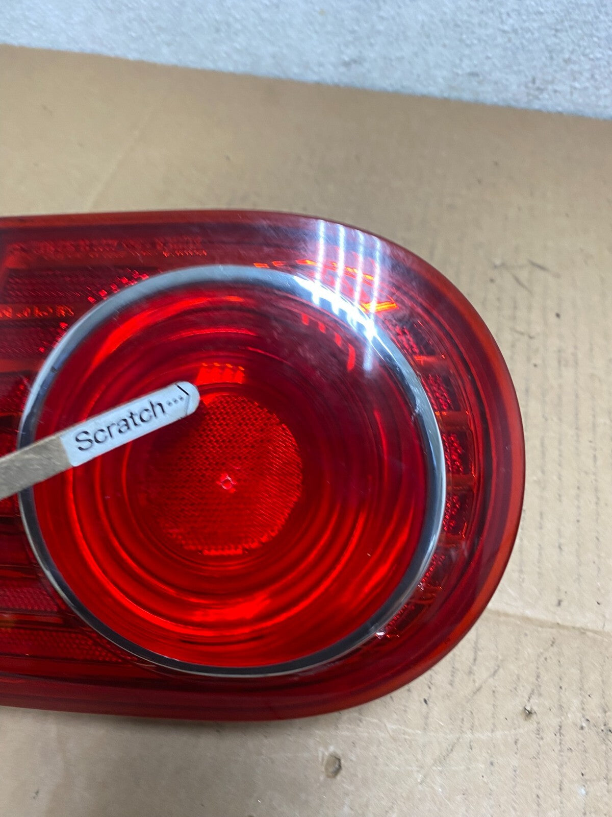 2004 2005 2006 Kia Amanti Right Passenger Side Tail Light Inner M0699 DW4