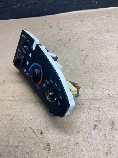 1997-2014 Ford Van Econoline E150 E250 Heater Climate Fan Control AH5326 DG4